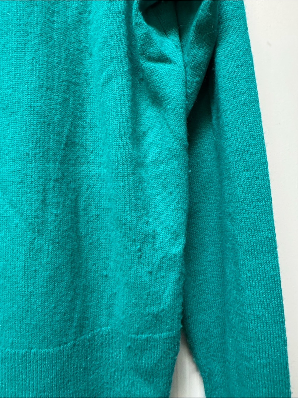 J Crew classic fit teal cashmere sweater - Picture 4 of 7